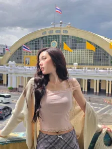 อ๊ะอาย กรณิศ รูปโปรไฟล์และไลฟ์สไตล์ 9