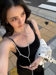 มุกดา นรินทร์รักษ์ รูปโปรไฟล์และไลฟ์สไตล์ 2
