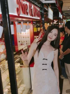 เนเน่ พรนับพัน รูปโปรไฟล์และไลฟ์สไตล์ 4