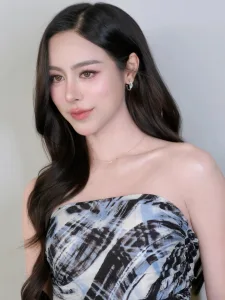 พีพี ปุญญ์ปรีดี รูปโปรไฟล์และไลฟ์สไตล์ 12